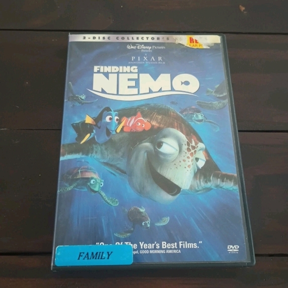 Finding Nemo DVD - Blue Cover - Picture 1 of 4